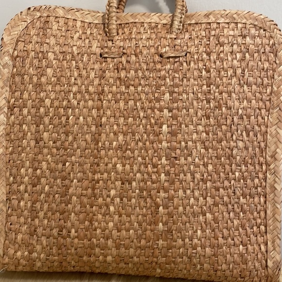 Vintage Oversized Straw Tote Bag - Picture 5 of 8